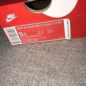Toddler Nike Huarache edge 5c